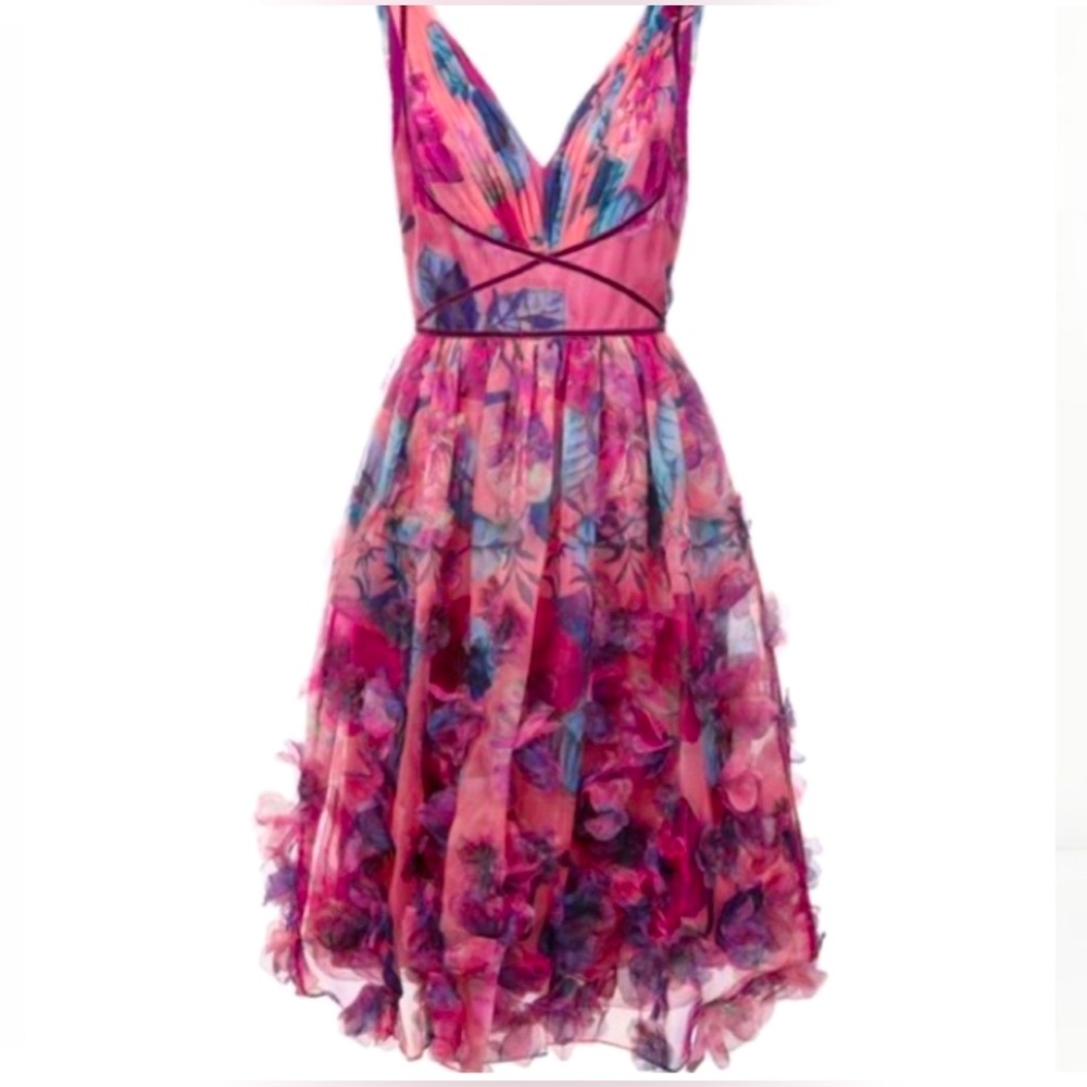 Marchesa Notte pleated 3d floral organza dress. Never worn. Brand new with tags